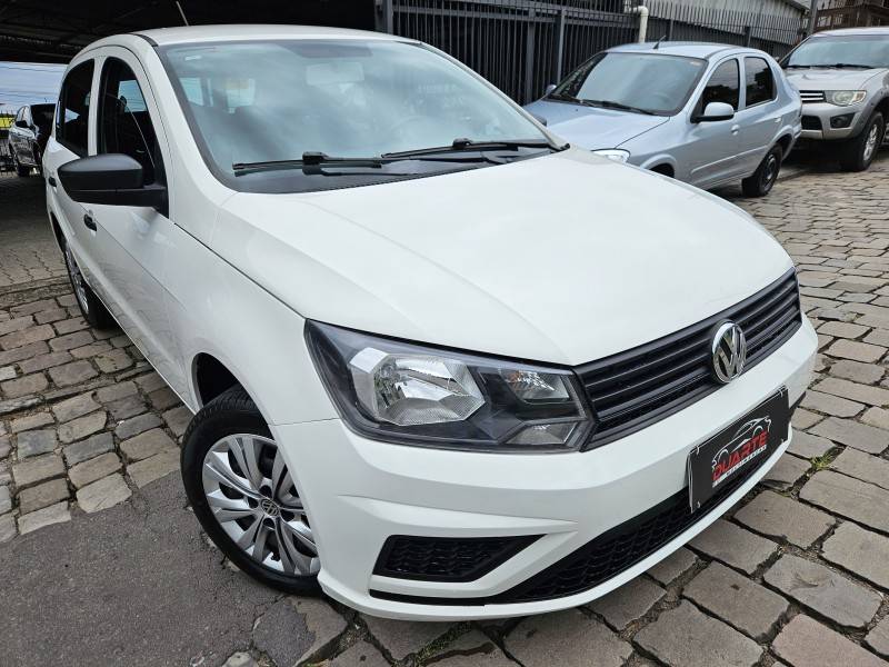 VOLKSWAGEN - GOL - 2022/2023 - Branca - R$ 55.900,00