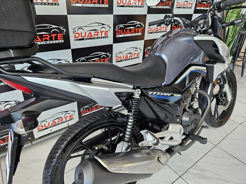 HONDA - CG 160 - 2021/2022 - Cinza - R$ 17.900,00