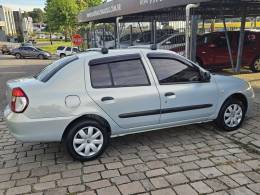 RENAULT - CLIO - 2007/2008 - Prata - R$ 25.900,00