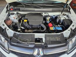 RENAULT - SANDERO - 2014/2015 - Branca - R$ 45.900,00