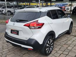 NISSAN - KICKS - 2016/2017 - Branca - R$ 81.900,00