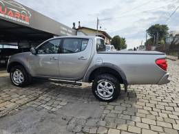 MITSUBISHI - L200 TRITON - 2013/2013 - Prata - R$ 107.900,00