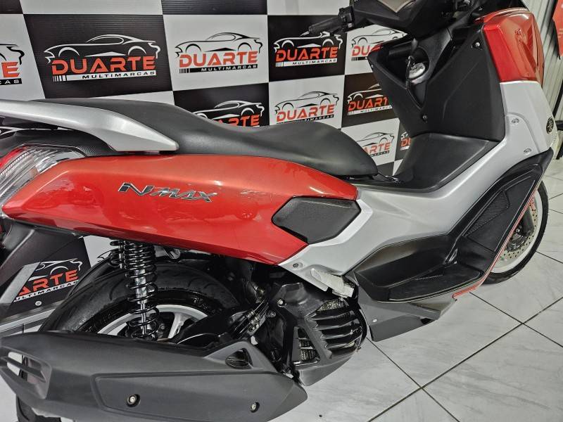 YAMAHA - NMAX 160 ABS - 2016/2017 - Vermelha - R$ 14.900,00