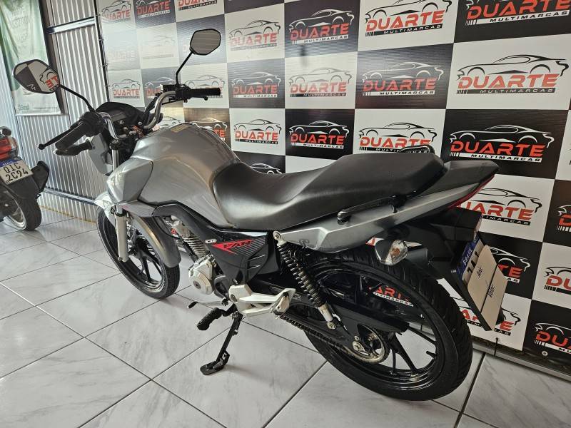 HONDA - CG 160 - 2020/2021 - Prata - R$ 16.500,00