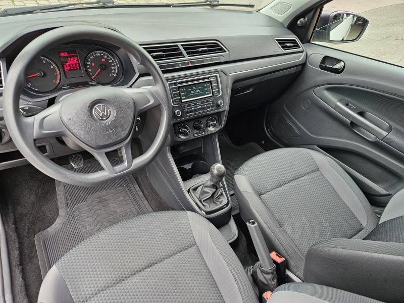VOLKSWAGEN - GOL - 2022/2023 - Branca - R$ 55.900,00