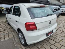 VOLKSWAGEN - GOL - 2022/2023 - Branca - R$ 55.900,00