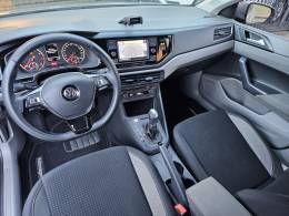 VOLKSWAGEN - POLO - 2018/2019 - Prata - R$ 72.900,00