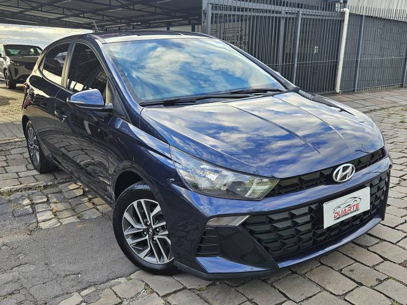 HYUNDAI - HB20 - 2022/2023 - Azul - R$ 68.900,00