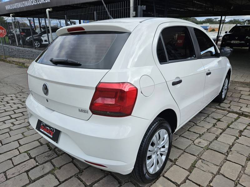 VOLKSWAGEN - GOL - 2017/2017 - Branca - R$ 44.900,00