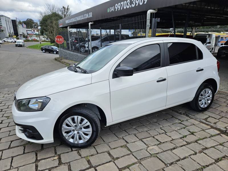 VOLKSWAGEN - GOL - 2017/2017 - Branca - R$ 44.900,00