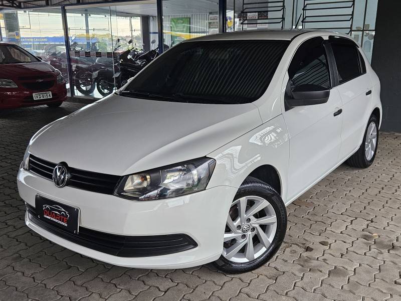 VOLKSWAGEN - GOL - 2013/2014 - Branca - R$ 36.900,00