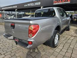 MITSUBISHI - L200 TRITON - 2013/2013 - Prata - R$ 107.900,00