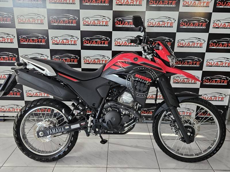 YAMAHA - XTZ 250 - 2024/2024 - Vermelha - R$ 28.900,00