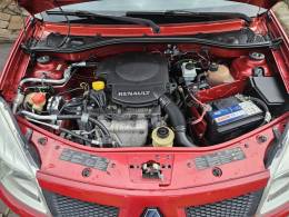 RENAULT - SANDERO - 2010/2011 - Vermelha - R$ 31.900,00