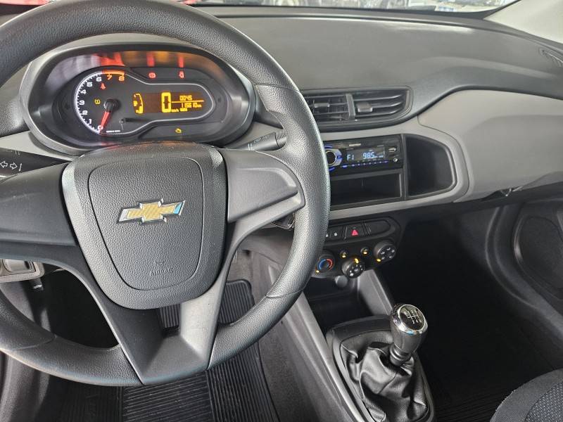 CHEVROLET - ONIX - 2018/2018 - Branca - R$ 48.900,00