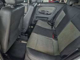 VOLKSWAGEN - GOL - 2013/2014 - Branca - R$ 36.900,00