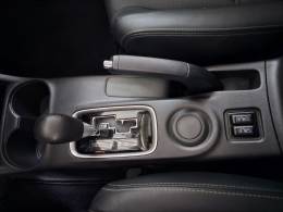 MITSUBISHI - OUTLANDER - 2015/2016 - Preta - R$ 89.900,00